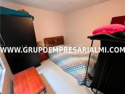 Apartamento de 5 alcobas en venta en Laureles, Medellín, 279 m² · foto 10 de 20