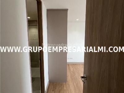 Apartamento de 2 alcobas en venta en Santa Ana, Bello, 59 m² · foto 15 de 20