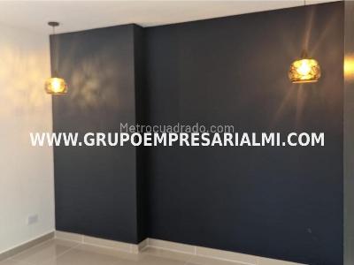 Apartamento de 3 alcobas en venta en La Gabriela, Bello, 41 m² · foto 4 de 20