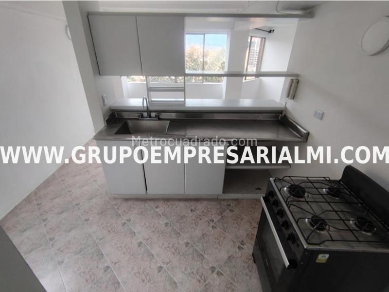 2BR Apartment in Calasanz (70 m²) - 4