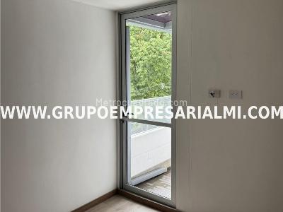Apartamento en venta en Loma Del Barro, Envigado · foto 5 de 20