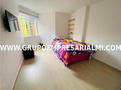 Apartamento de 3 alcobas en venta en Calasanz, Medellín, 75 m² · foto 4 de 20