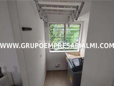 Apartamento de 3 alcobas en venta en Calasanz, Medellín, 75 m² · foto 9 de 20