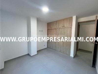 Apartamento de 2 alcobas en arriendo en Laureles, Medellín, 60 m² · foto 10 de 20