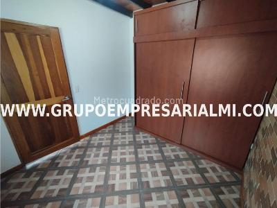 Apartamento de 5 alcobas en venta en Bucaros, Bello, 250 m² · foto 10 de 20