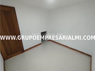 Apartamento de 5 alcobas en venta en Bucaros, Bello, 250 m² · foto 13 de 20