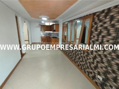 Apartamento de 5 alcobas en venta en Bucaros, Bello, 250 m² · foto 2 de 20