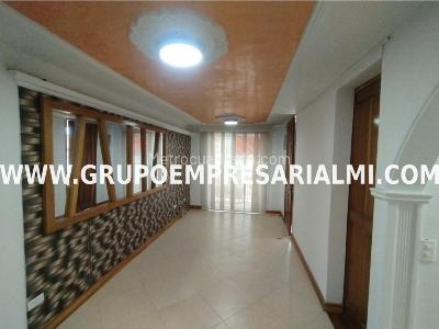 Apartamento de 5 alcobas en venta en Bucaros, Bello, 250 m² · foto 8 de 20