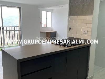 Apartamento de 2 alcobas en venta en Maria Auxiliadora, Sabaneta, 55 m² · foto 12 de 20