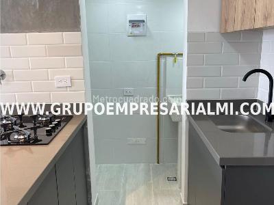 Apartamento de 2 alcobas en venta en Maria Auxiliadora, Sabaneta, 55 m² · foto 14 de 20