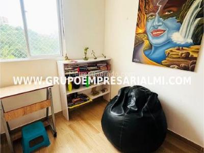 Apartamento de 3 alcobas en arriendo en Maria Auxiliadora, Sabaneta, 51 m² · foto 18 de 20