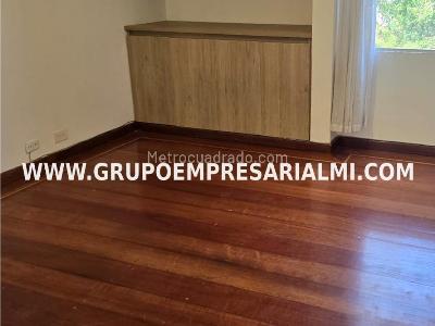 Apartamento de 3 alcobas en venta en Milla De Oro, Medellín, 230 m² · foto 14 de 20