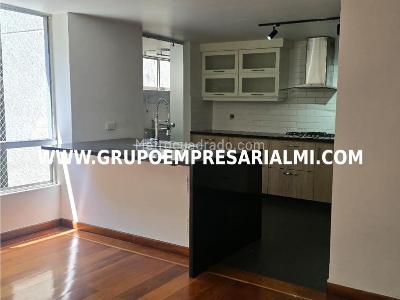 Apartamento de 3 alcobas en venta en Milla De Oro, Medellín, 230 m² · foto 20 de 20