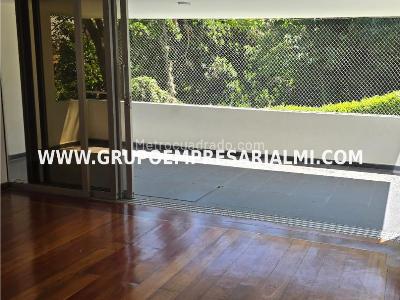 Apartamento de 3 alcobas en venta en Milla De Oro, Medellín, 230 m² · foto 5 de 20
