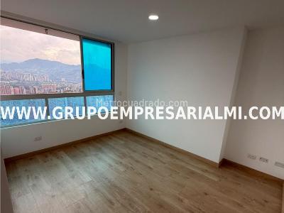 Apartamento de 2 alcobas en venta en San Jose, Sabaneta, 70 m² · foto 10 de 20