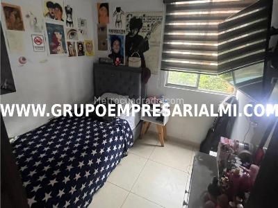 Apartamento de 3 alcobas en venta en Madera, Bello, 65 m² · foto 16 de 20