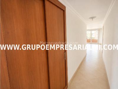 Apartamento de 3 alcobas en venta en Lorena, Medellín, 110 m² · foto 4 de 20