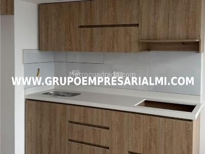 Apartamento en venta en Robledo, Medellín · foto 3 de 14