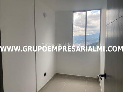 Apartamento en venta en Robledo, Medellín · foto 8 de 14