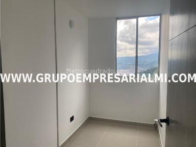 Apartamento en venta en Robledo, Medellín · foto 7 de 20