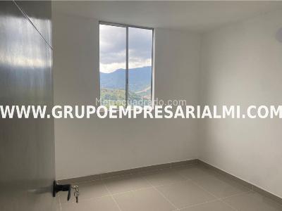 Apartamento en venta en Robledo, Medellín · foto 8 de 20