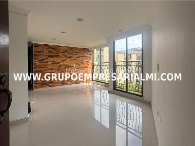 Apartamento de 3 alcobas en venta en La Aldea, Bello, 85 m² · foto 4 de 20