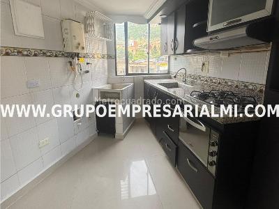 Apartamento de 3 alcobas en venta en La Aldea, Bello, 85 m² · foto 9 de 20
