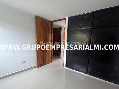Apartamento de 3 alcobas en venta en La Aldea, Bello, 85 m² · foto 11 de 20