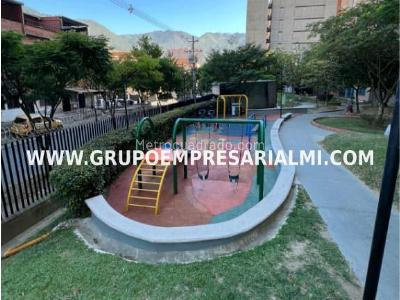 Apartamento de 3 alcobas en venta en Niquia, Bello, 55 m² · foto 10 de 20