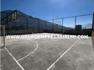 Apartamento de 3 alcobas en venta en Niquia, Bello, 55 m² · foto 12 de 20