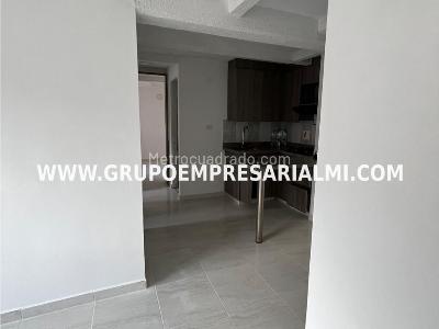 Apartamento en venta en Robledo, Medellín · foto 3 de 20
