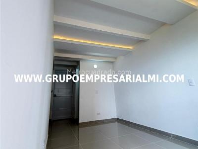 Apartamento en venta en Robledo, Medellín · foto 2 de 10