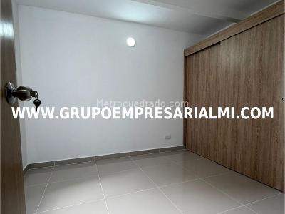 Apartamento en venta en Robledo, Medellín · foto 4 de 10