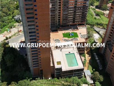 Apartamento de 3 alcobas en venta en Las Lomitas, Sabaneta, 82 m² · foto 4 de 20
