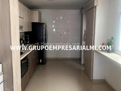 Apartamento de 3 alcobas en venta en Cabañas, Bello, 82 m² · foto 10 de 20