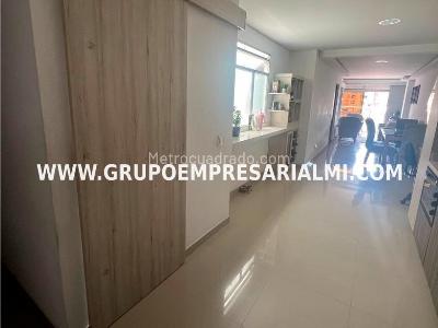 Apartamento de 3 alcobas en venta en Cabañas, Bello, 82 m² · foto 12 de 20