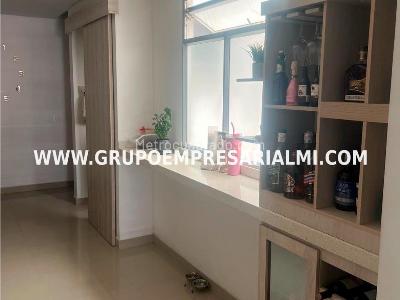 Apartamento de 3 alcobas en venta en Cabañas, Bello, 82 m² · foto 13 de 20
