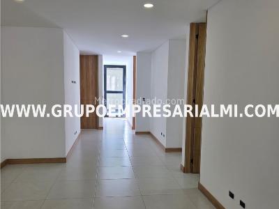 Apartamento de 3 alcobas en venta en Belen, Medellín, 150 m² · foto 3 de 20