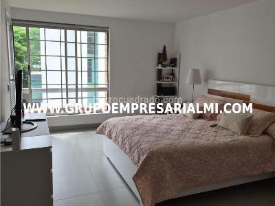 Apartamento de 3 alcobas en venta en El Poblado, Medellín, 145 m² · foto 13 de 20