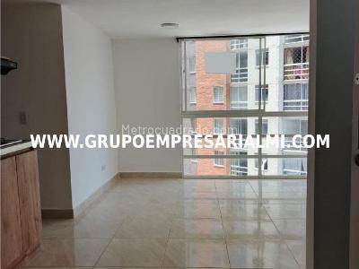 Apartamento de 3 alcobas en venta en Maria Auxiliadora, Sabaneta, 55 m² · foto 20 de 20