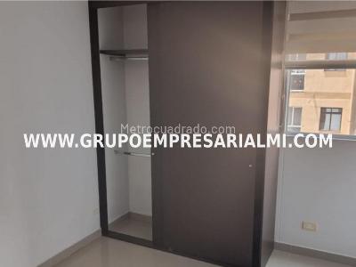 Apartamento de 3 alcobas en venta en Cabañas, Bello, 68 m² · foto 9 de 20