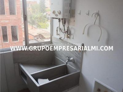 Apartamento de 3 alcobas en venta en Cabañas, Bello, 68 m² · foto 14 de 20
