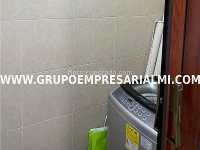 Apartaestudio en arriendo en El Poblado, Medellín, 52 m² · foto 10 de 16