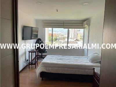 Apartaestudio en arriendo en El Poblado, Medellín, 52 m² · foto 15 de 16