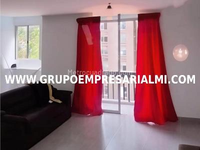 Apartamento de 2 alcobas en venta en Maria Auxiliadora, Sabaneta, 55 m² · foto 13 de 20