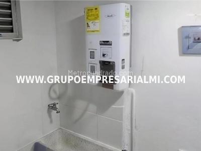 Apartamento de 2 alcobas en venta en Maria Auxiliadora, Sabaneta, 55 m² · foto 6 de 20