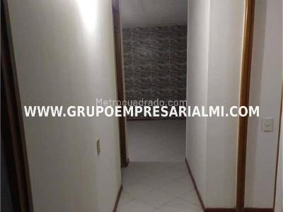 Apartamento en venta en San Antonio, Medellín · foto 5 de 20