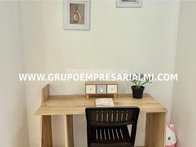 Apartamento de 3 alcobas en venta en Las Lomitas, Sabaneta, 72 m² · foto 10 de 20