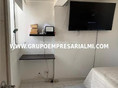 Apartaestudio en venta en La America, Medellín, 32 m² · foto 16 de 20