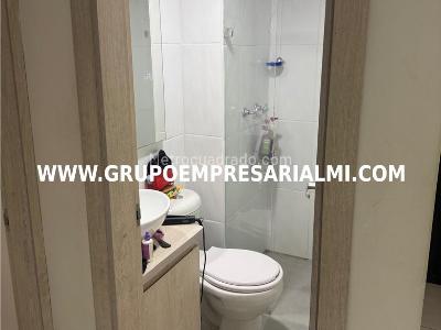Apartaestudio en venta en La America, Medellín, 32 m² · foto 17 de 20